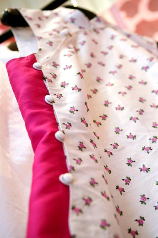 彤彤友谊商店赋予旗袍新诠释。(档案照)