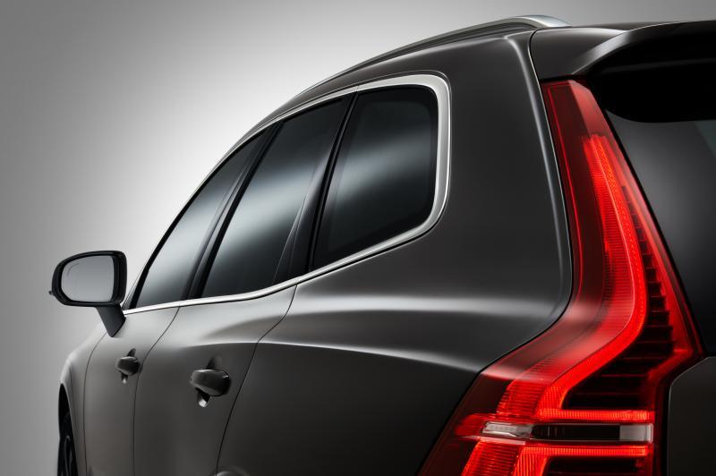 尾灯是“维京之斧”的设计,灵感来自北欧维京时代维京战士的战斧。