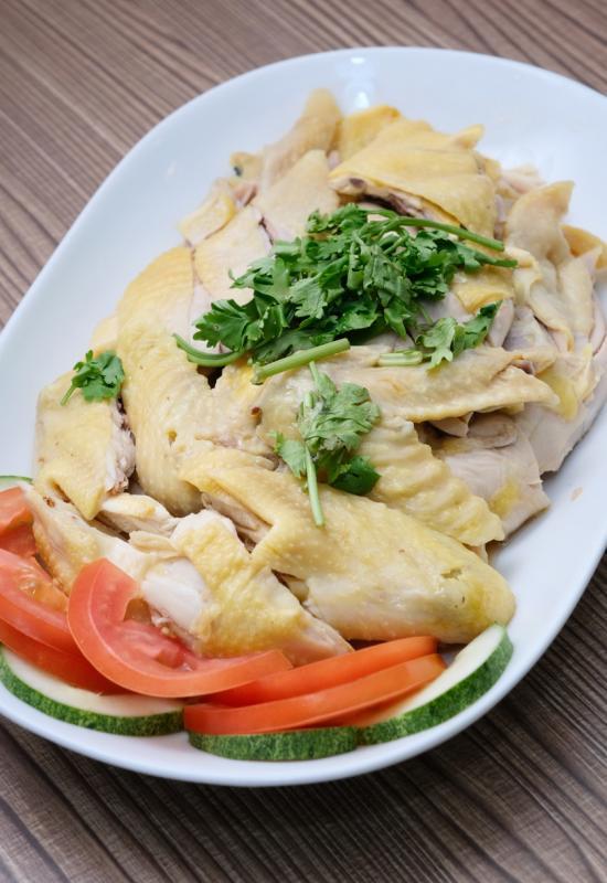 鲜甜的蒸甘榜鸡。