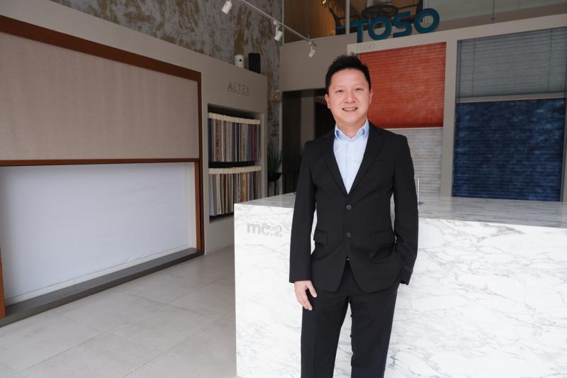 周振光在冠病期间不断调整营业方案。（受访者提供）