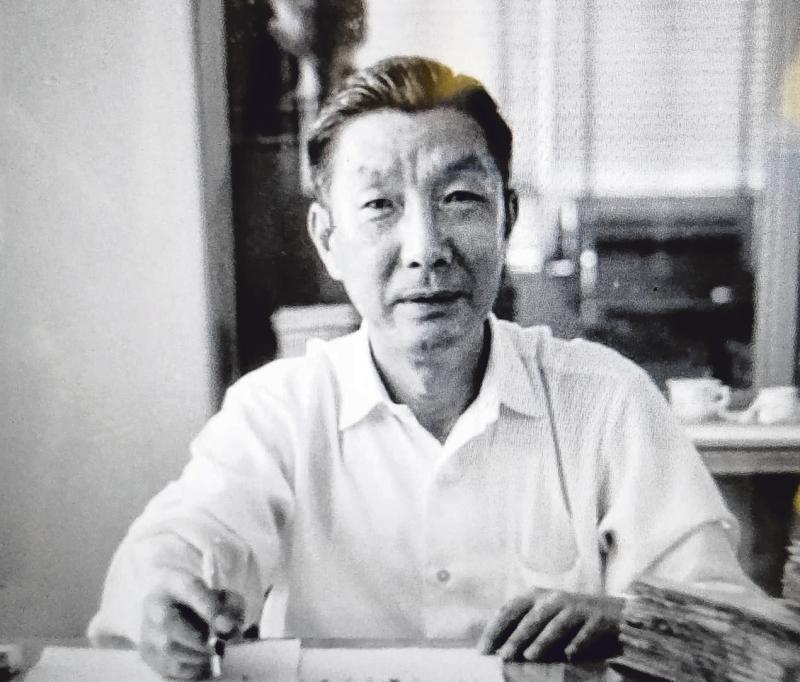 1970年代初《南洋商报》总编辑冯列山是早期少数南洋本土报人之一。