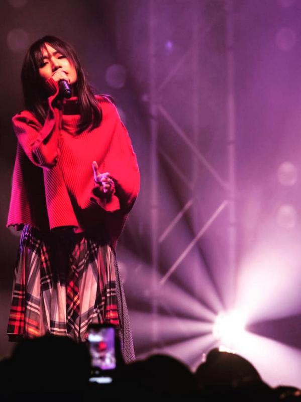 文慧如初出道时参加过一些歌唱比赛,比如台湾的 “华人星光大道”。