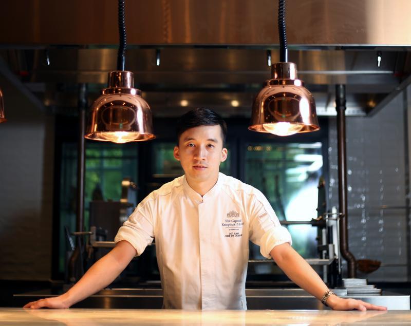 主厨萧顺鸿准备在重新提供堂食服务之后，推出新菜肴。