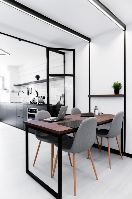 饭厅也可以作为工作间使用。