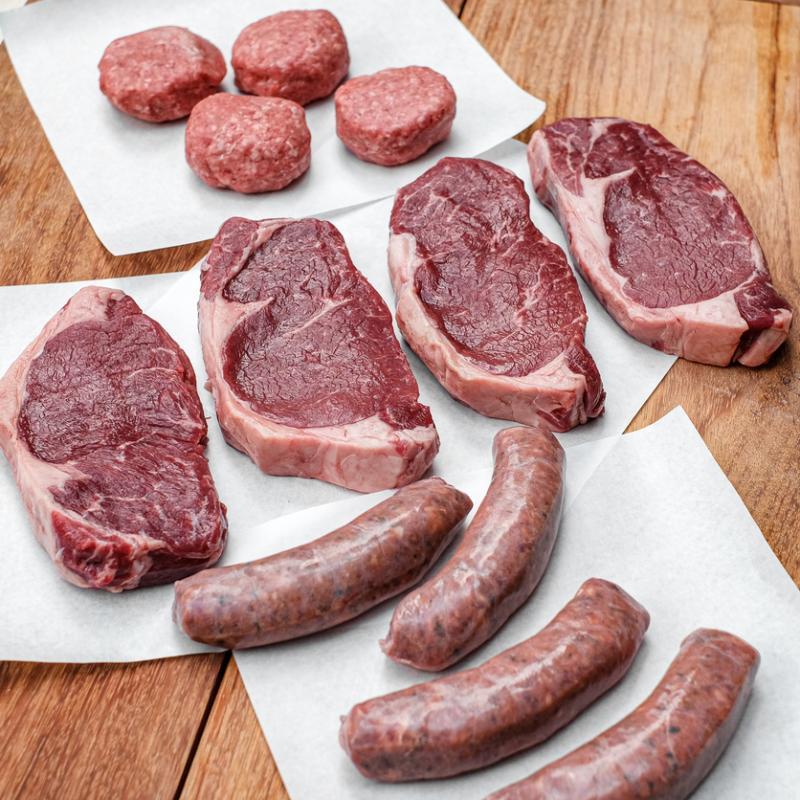 Culina Market最近配合父亲节推出可外送的烧烤肉类配套,四人份$90,八人份$160。