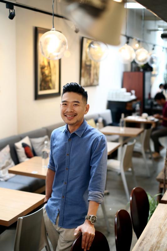 陈馨翔说咖啡有如他的“初恋情人”。