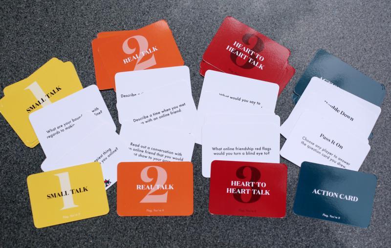 桌游卡片可帮助青少年敞开心房。