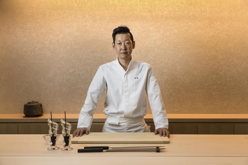 来自日本北海道的作田至生,崇尚自然之味,以让食客品尝食材原味为大前提。