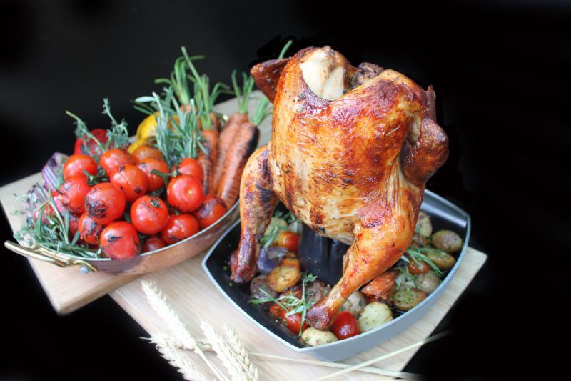 灵感源自啤酒和鸡肉的烤箱啤酒鸡。