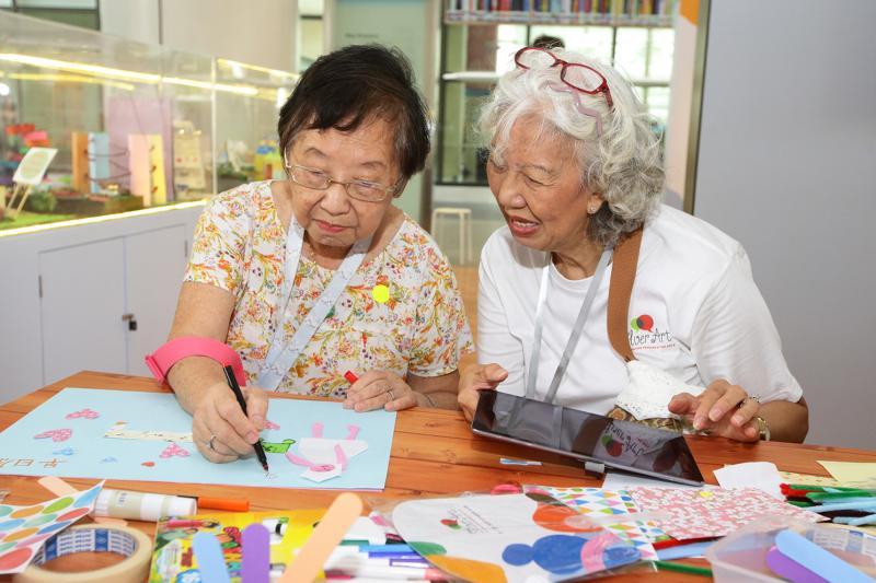 去年参与国家艺术理事会举办的“艺悦乐龄”的乐龄人士。