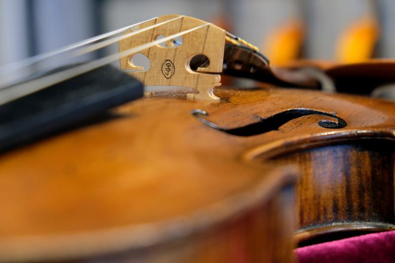 每一把琴在制琴师眼中都是独立的,各有不同的特色。