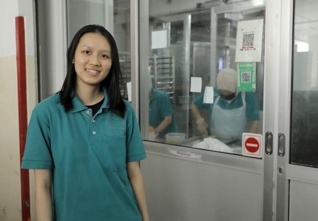 ESGgtc_#3_20200924_lek lim nyonya cakes.jpg