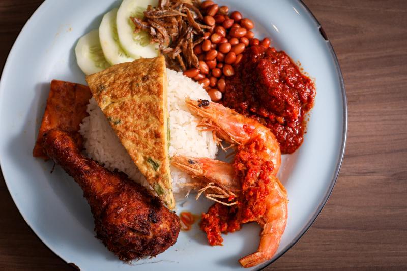 Lemak Boys是近期一波主打椰浆饭的餐馆。(林泽锐摄)