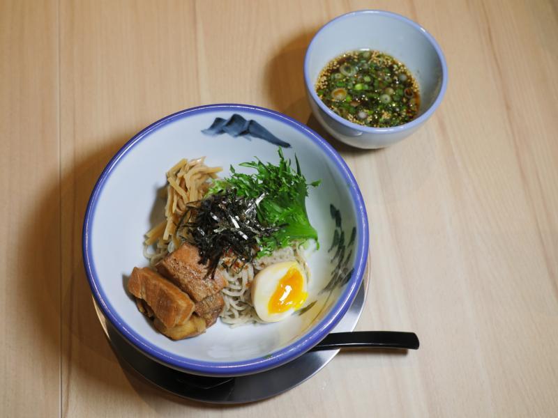 爽口的柚子蘸汁面。