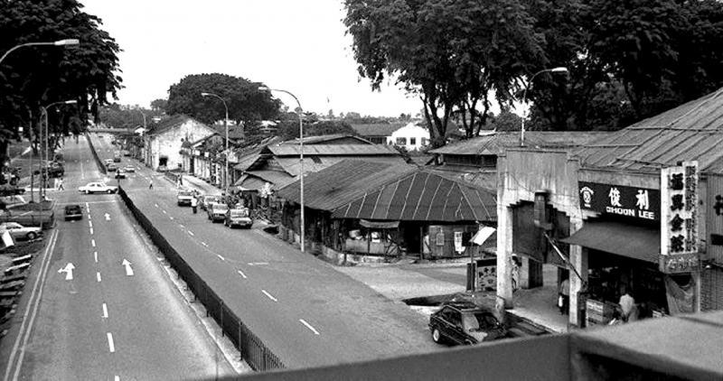 西门路的六条石巴刹每天都有来自港脚渔村的新鲜渔获，至今后港人还印象深刻。（档案照）