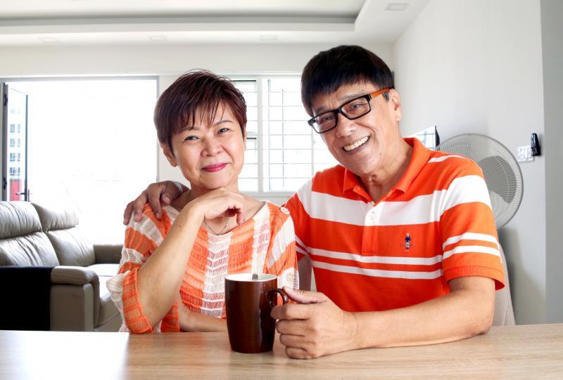 郭贤华（右）和刘明珠年龄相差九岁，数十年的婚姻相濡以沫。