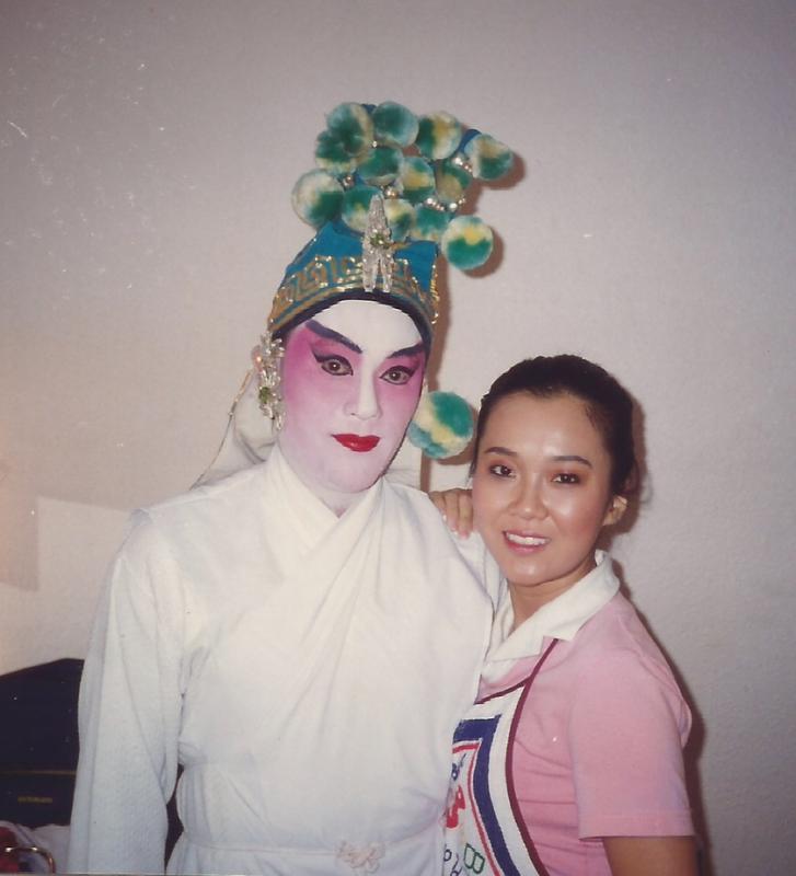 郭贤华、郭沛珊父女俩同台演出《虎度门》。（受访者提供）