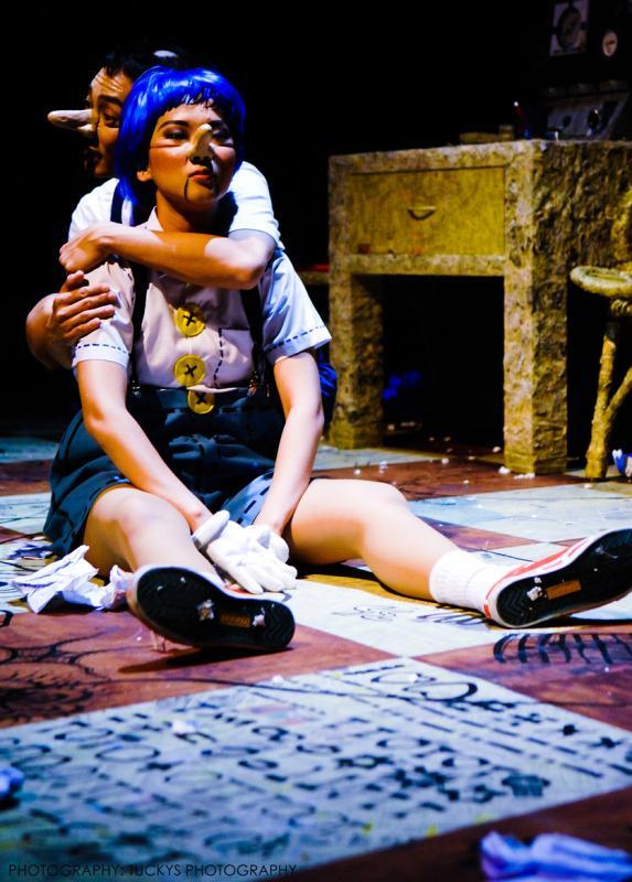 郭沛珊在《皮诺丘情结》中扮演人偶。（十指帮提供）