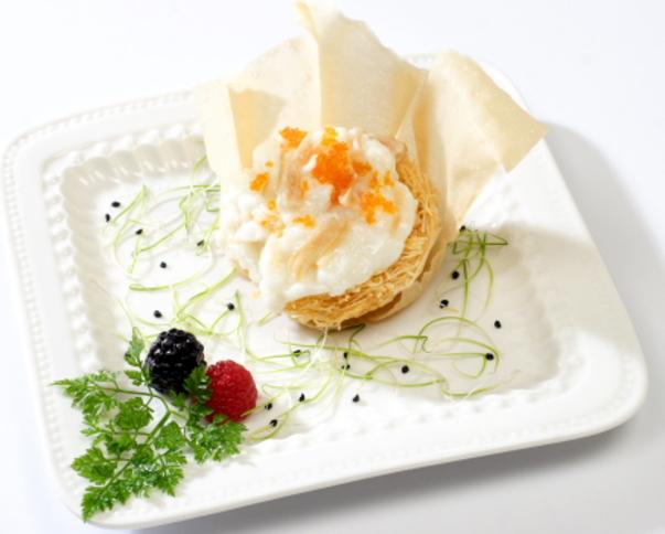 濠景大酒店宏仁堂御膳厅的玉参芙蓉干贝登上今年新加坡河招牌美食二十大最佳美食榜单。(受访者提供)