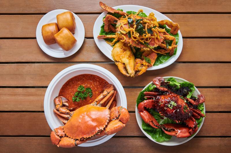 阿海小厨擅长不同口味的螃蟹。