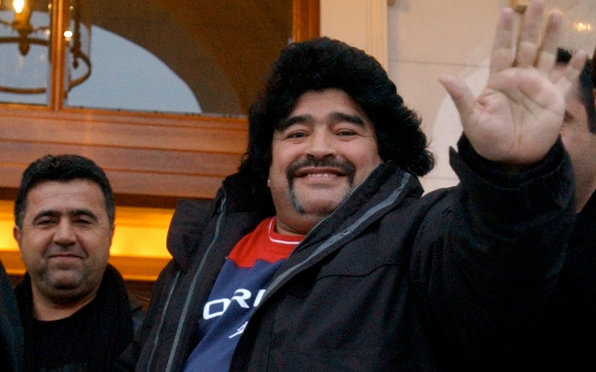 20201125_wb_maradona-17-obese.jpg