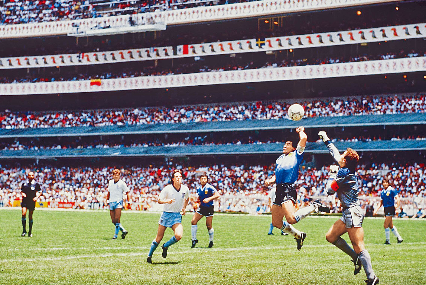 20201125_wb_maradona-5.jpg