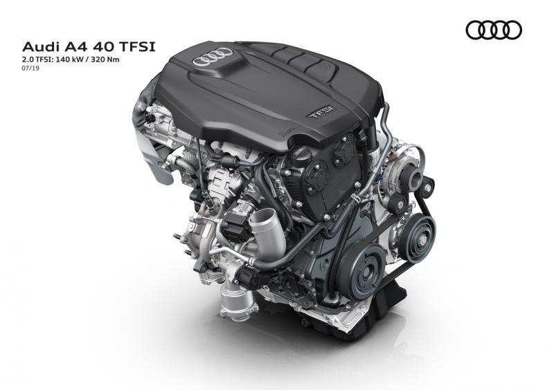 新一代A4搭载2.0 TFSI引擎。