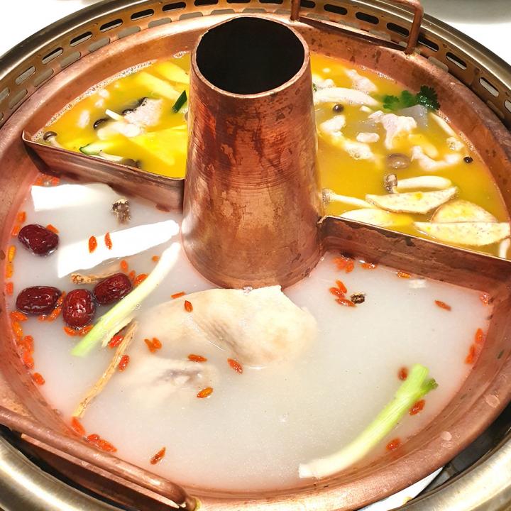 tong-xin-ru-yi-traditional-hot-pot_Medium.jpg