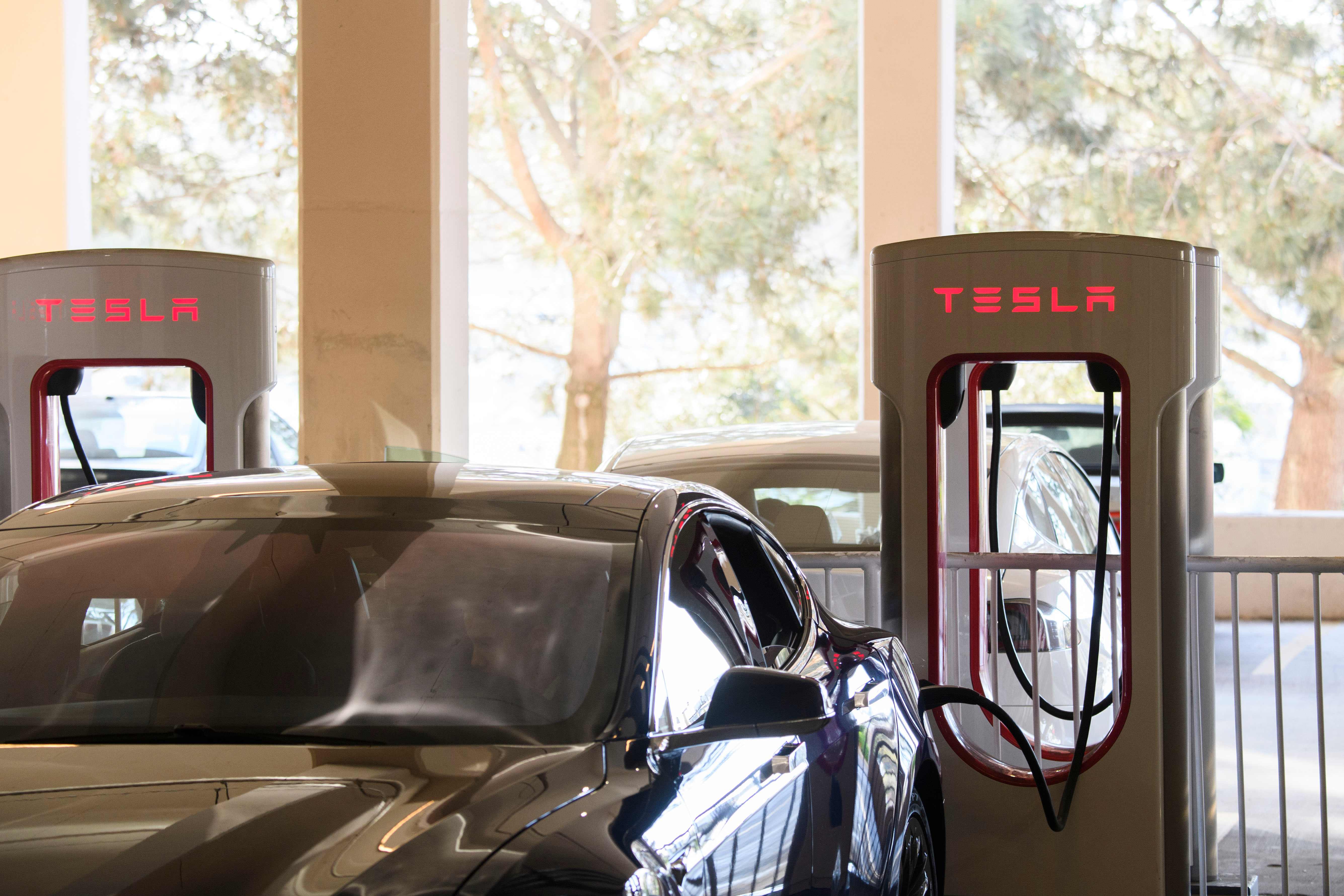 20210111_news_tesla.jpg