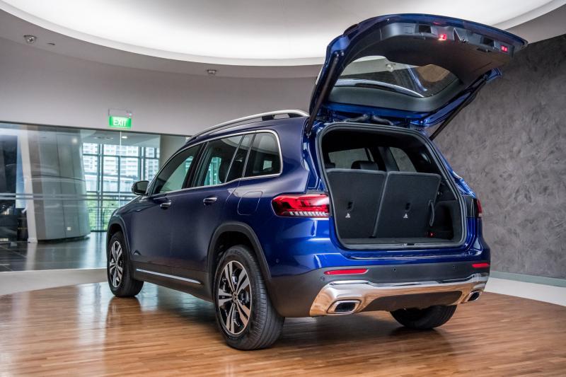 GLB后门开口宽大。