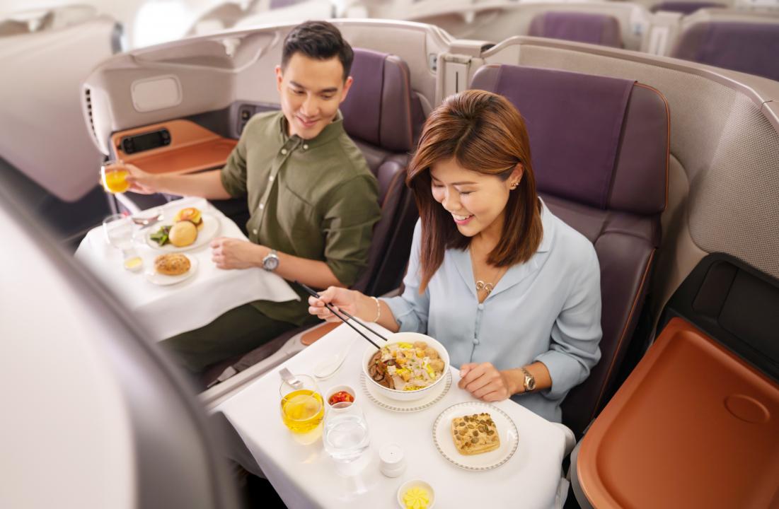 business_class_dining_2_Medium.jpg