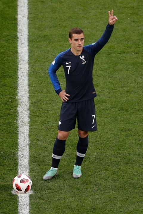 fbl-wc-2018-match61-fra-bel-181054_Medium.jpg
