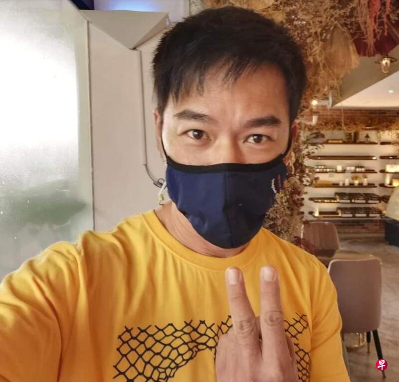 王沺裁最近上食品安全操作课程。(受访者提供) 王沺裁最近上食品安全操作课程。(受访者提供)