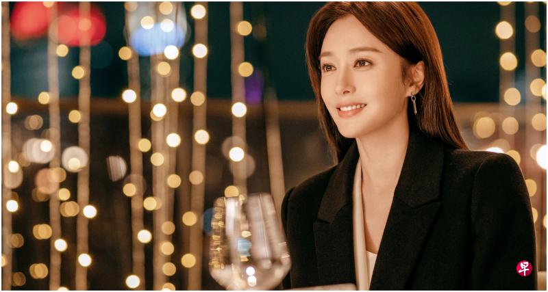 秦岚在《理智派生活》中饰演理智清醒的职场大龄女性沈若歆。(互联网) 秦岚在《理智派生活》中饰演理智清醒的职场大龄女性沈若歆。(互联网)