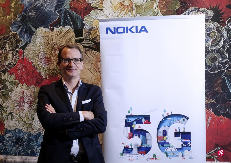 丹尼尔·杰格透露,诺基亚将在本地跟几个伙伴合作进行5G科技实验项目,将在未来几个月敲定后才对外公布。(梁麒麟摄) 丹尼尔·杰格透露,诺基亚将在本地跟几个伙伴合作进行5G科技实验项目,将在未来几个月敲定后才对外公布。(梁麒麟摄)