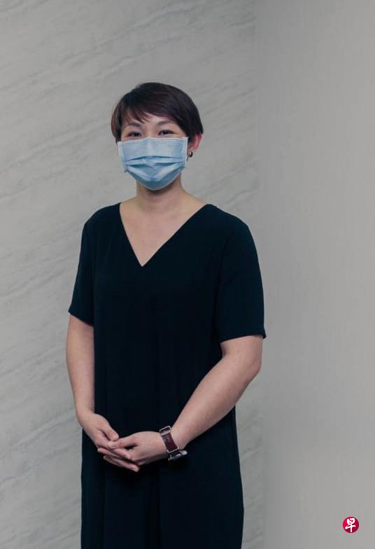 邱雁琳加入警察部队已14年,她这期间和同事推行“资深领导评估课程”。(警方提供) 邱雁琳加入警察部队已14年,她这期间和同事推行“资深领导评估课程”。(警方提供)