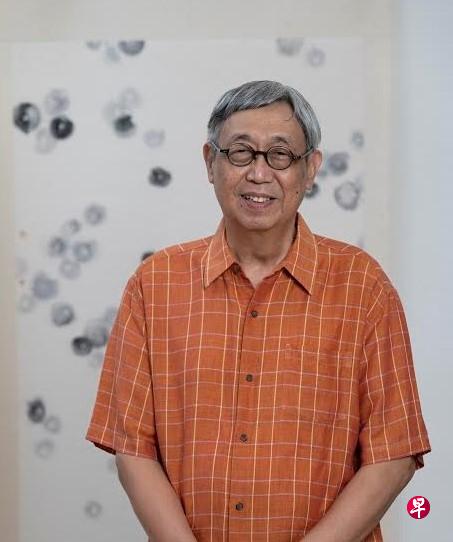 水墨画家郑剑峰从中国水墨角度书写海洋生物大千世界。（主办方提供）