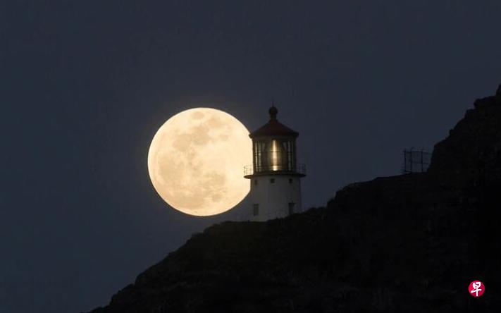 夏威夷檀香山欧胡岛东部的Makapuu灯塔。(路透社) 夏威夷檀香山欧胡岛东部的Makapuu灯塔。(路透社)