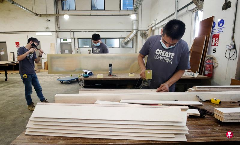 新加坡装修同业商联会计划下来开办课程,希望借此解决人手吃紧问题,同时提升本地人才的专业技能。(档案照片) 新加坡装修同业商联会计划下来开办课程,希望借此解决人手吃紧问题,同时提升本地人才的专业技能。(档案照片)