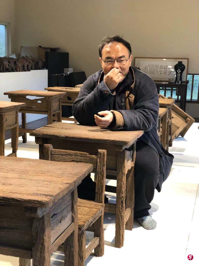 疫情之下，许多人被隔离，被限制出行，因而焦虑不安，但这却是骆以军过去十几二十年的日常。（受访者提供）