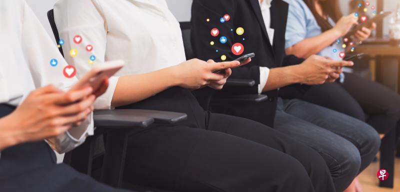 本地咨询公司黑箱研究公布的调查显示,较少国人乐意分享关于个人和态度的资料,更多人反而乐意分享自己的行为数据。(图/iStock) 本地咨询公司黑箱研究公布的调查显示,较少国人乐意分享关于个人和态度的资料,更多人反而乐意分享自己的行为数据。(图/iStock)