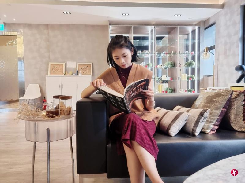 黄湘茹在24岁时患上子宫颈癌,随后的两年内两次复发,因此她希望分享自己的抗癌故事。(受访者提供) 黄湘茹在24岁时患上子宫颈癌,随后的两年内两次复发,因此她希望分享自己的抗癌故事。(受访者提供)