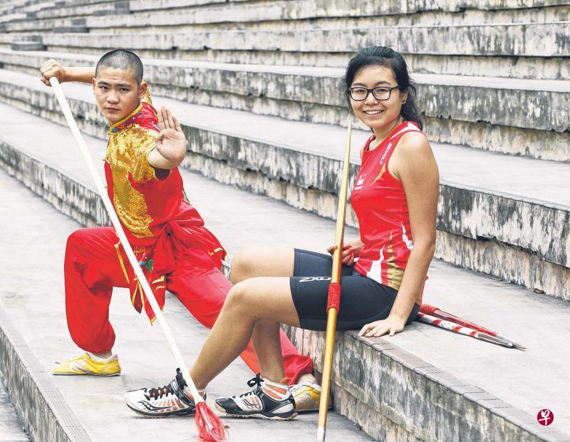 李哲轩(左)和潘洁在运动场和考场上皆展现毅力,交出漂亮的成绩单。(陈福洲摄) 李哲轩(左)和潘洁在运动场和考场上皆展现毅力,交出漂亮的成绩单。(陈福洲摄)