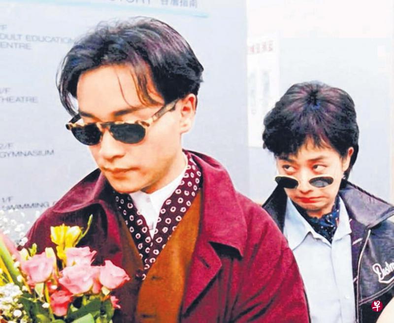 张国荣(左)与毛舜筠在《家有囍事》里角色性格互补。(网络图) 张国荣(左)与毛舜筠在《家有囍事》里角色性格互补。(网络图)