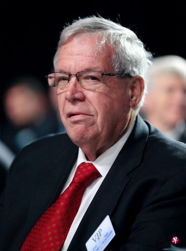 哈斯特承认违法支付“封口费”,试图掩盖自己当年性侵男童的丑闻。(法新社) 哈斯特承认违法支付“封口费”,试图掩盖自己当年性侵男童的丑闻。(法新社)