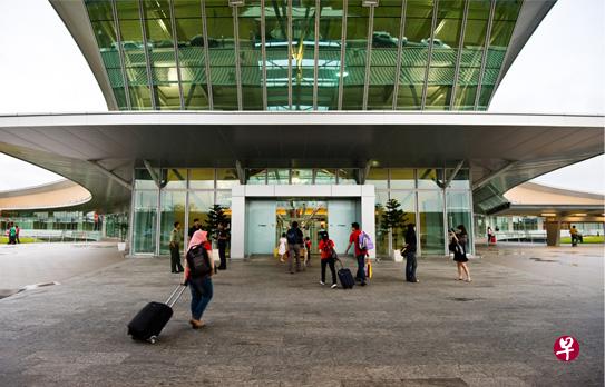 士乃国际机场。(互联网) 士乃国际机场。(互联网)