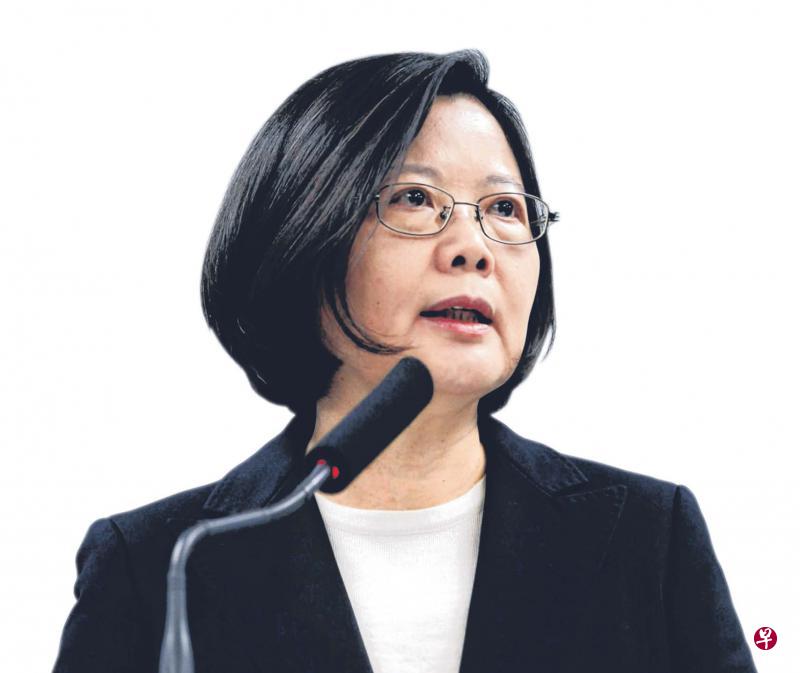 大陆多次明言‘九二共识’乃两岸共同政治基础的‘定海神针’,要即将于5月20日接任台湾总统的蔡英文明确对‘九二共识’及‘两岸同属一中’核心内涵表态。 (路透社) 大陆多次明言‘九二共识’乃两岸共同政治基础的‘定海神针’,要即将于5月20日接任台湾总统的蔡英文明确对‘九二共识’及‘两岸同属一中’核心内涵表态。 (路透社)