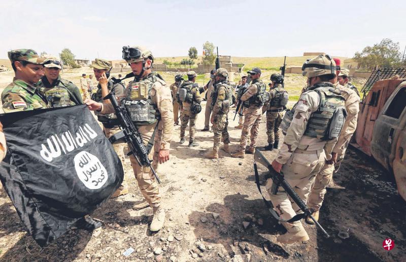 伊拉克军队3月底展开大规模行动,准备收复被伊国组织占为首都的伊北城市摩苏尔。美国政府和互联网企业则联手打击伊国组织的网上言论,抑制极端主义宣传机器。(法新社) 伊拉克军队3月底展开大规模行动,准备收复被伊国组织占为首都的伊北城市摩苏尔。美国政府和互联网企业则联手打击伊国组织的网上言论,抑制极端主义宣传机器。(法新社)