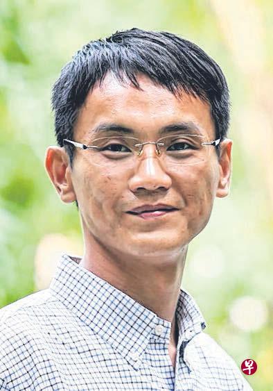 梁振祥：购买二手储蓄保单的好处是期限较短、价格较便宜，虽然回筹率不是很高，却很稳定。（萧紫薇摄）