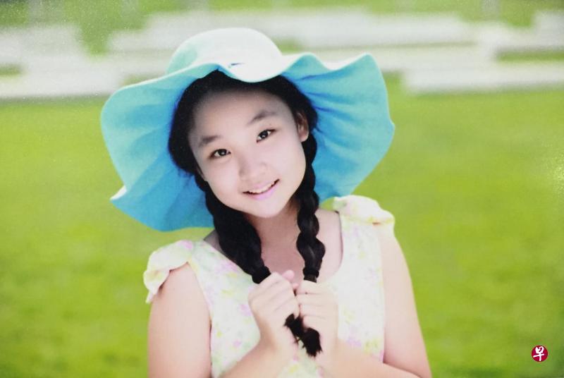 南洋女中的李云荻作品《下面的路途》,来自散步时的灵感。 南洋女中的李云荻作品《下面的路途》,来自散步时的灵感。